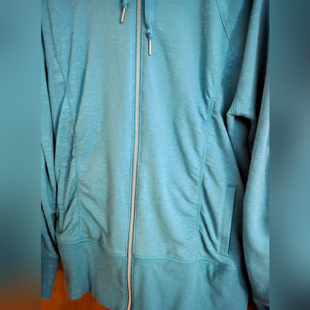 🌼Champion 🌼 zip up hoodie size large